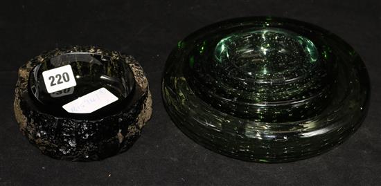 Four Whitefriars glass ashtrays, concentric bubbles and bark design